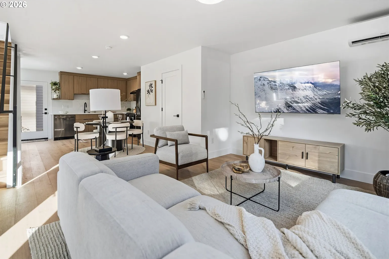 805 3rd St - Photo 2 of 29