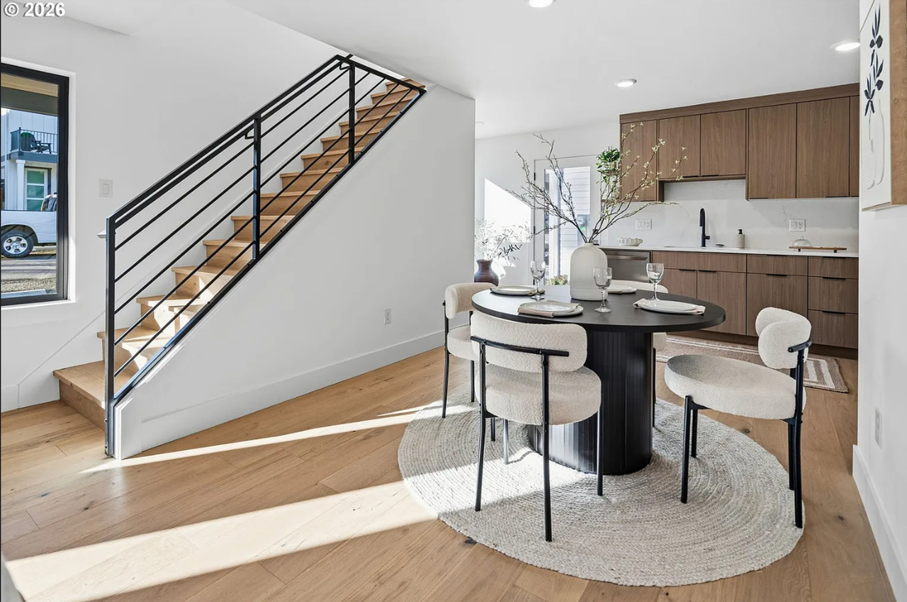 805 3rd St - Photo 5 of 29