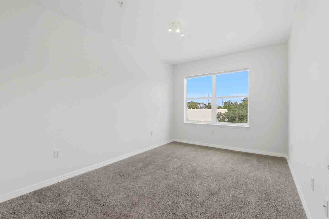 2121 Mccoy Rd #324 - Photo 4 of 11