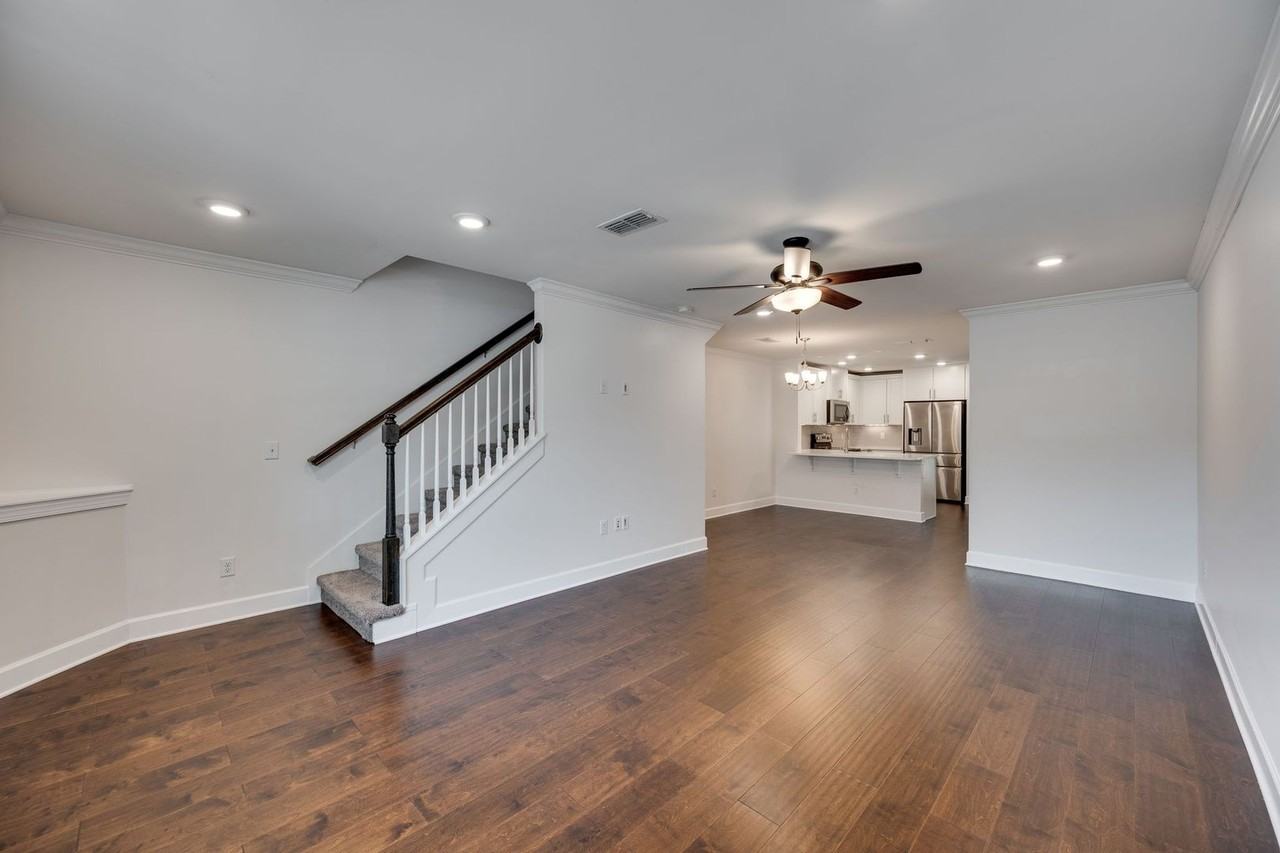 1135 Lilly Valley Way - Photo 6 of 32