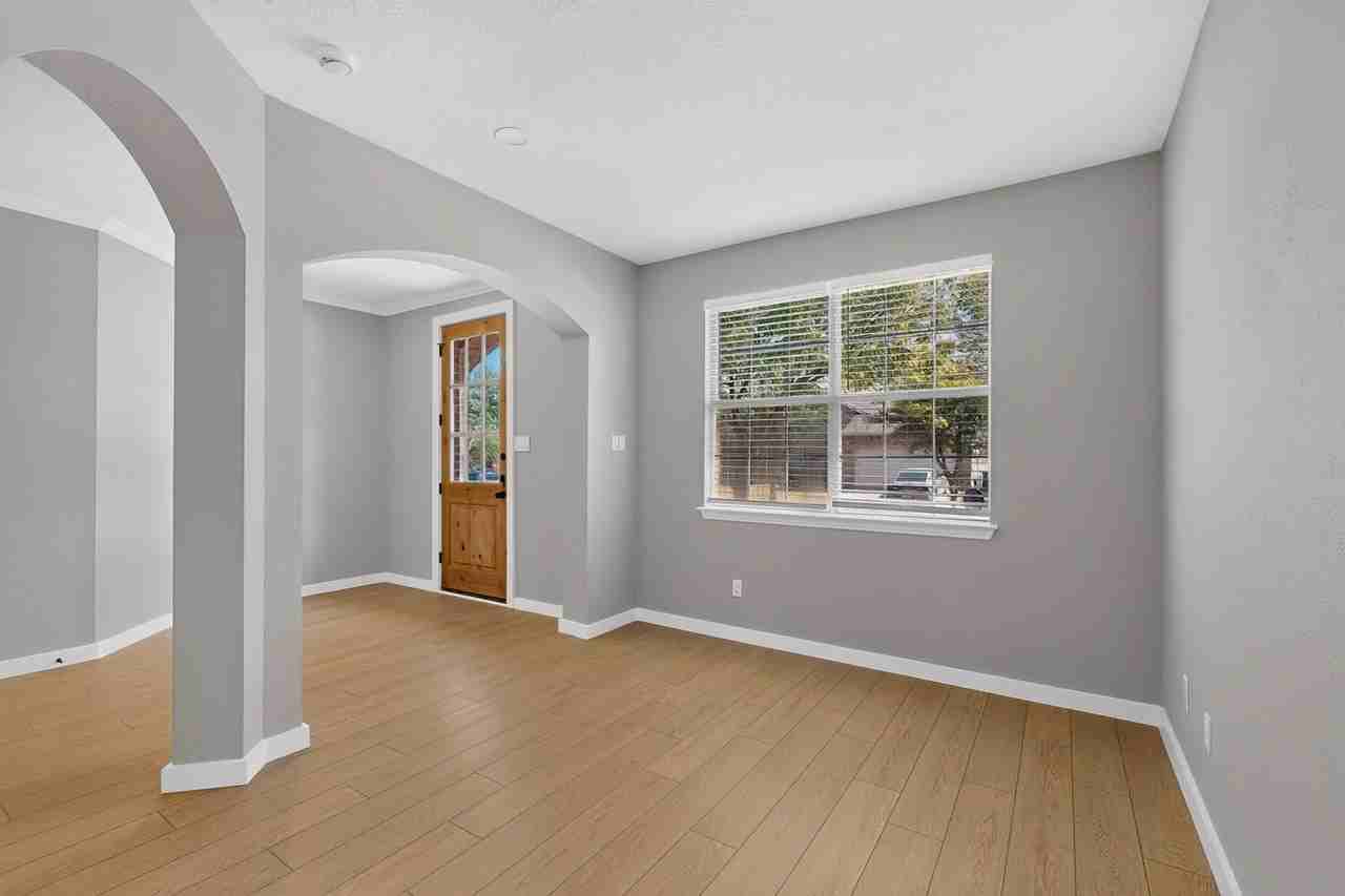 14525 Eaglemont Dr - Photo 7 of 47