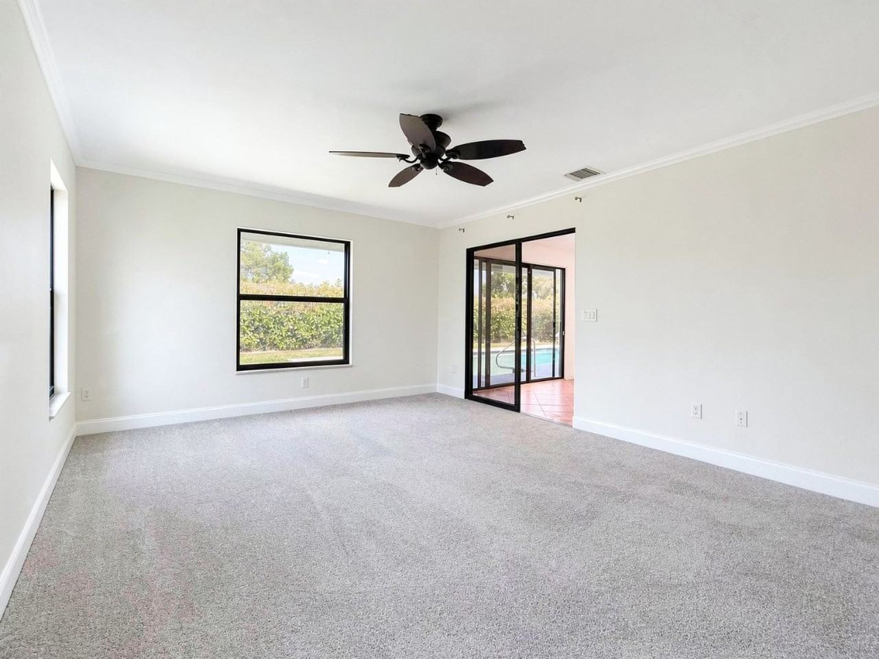 2537 Kings Lake Blvd - Photo 6 of 21