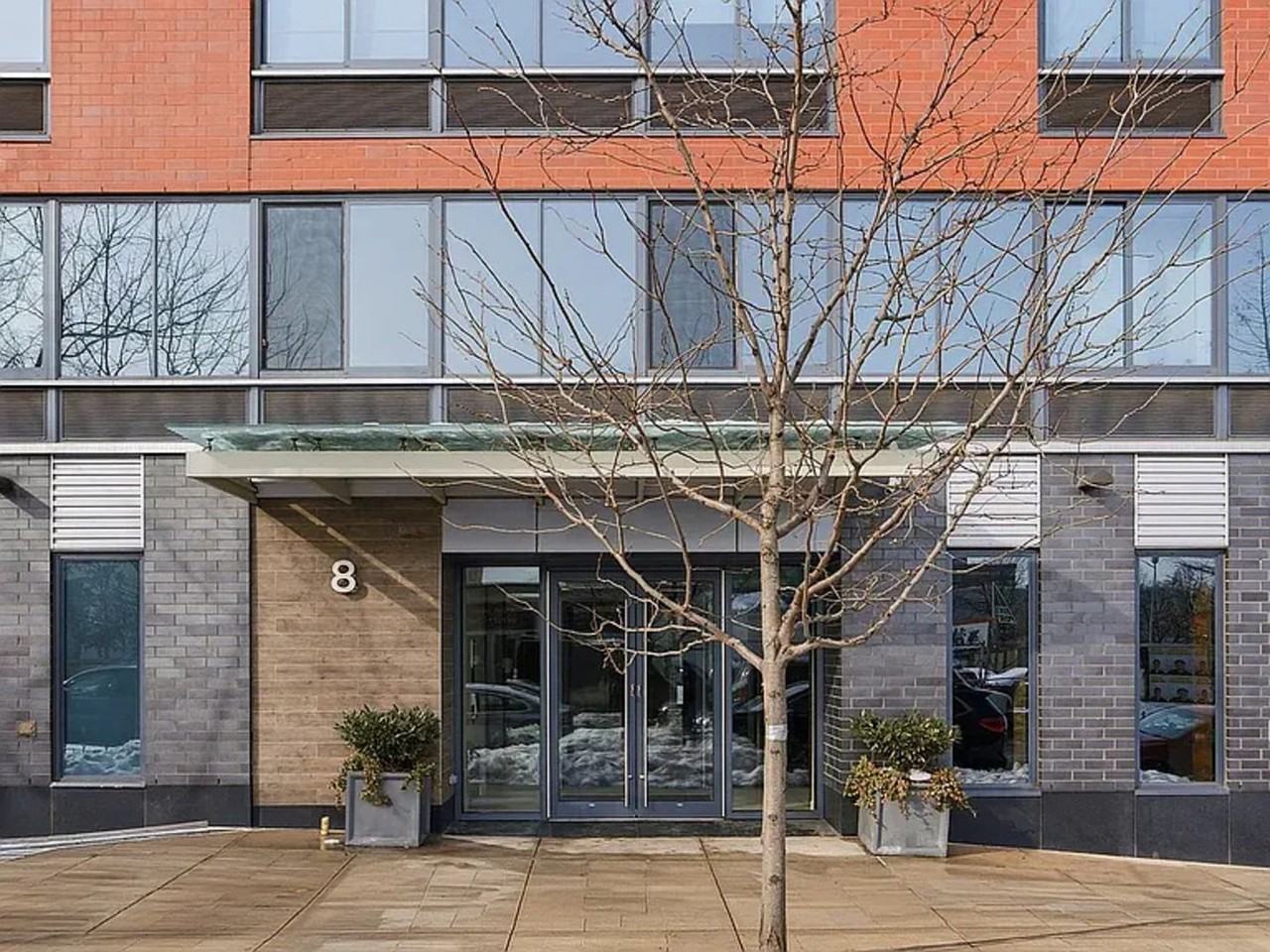 8 Vanderbilt Ave - Photo 3 of 12