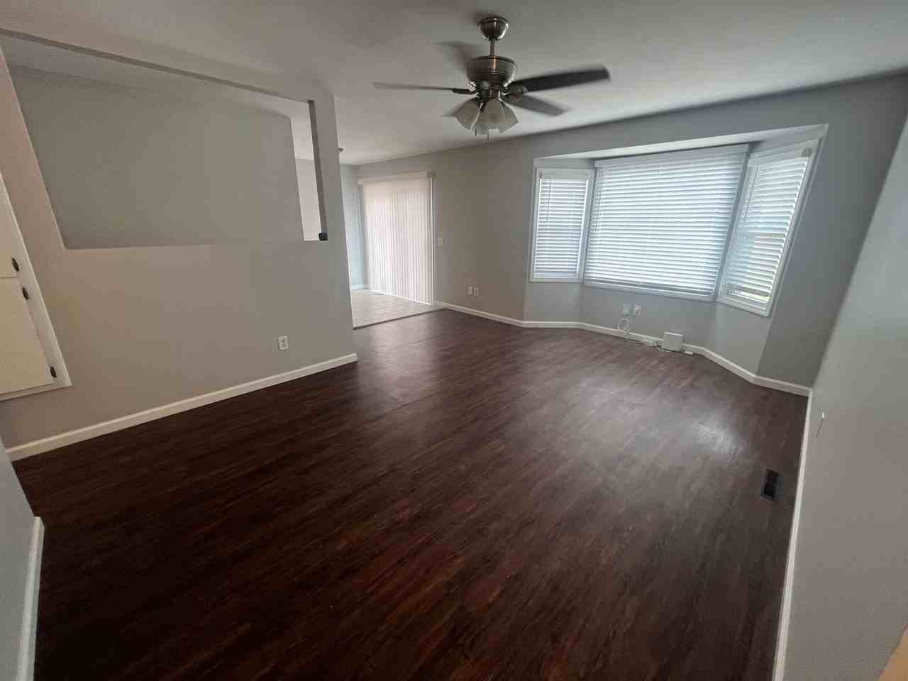 3119 S Custer Ave - Photo 2 of 20