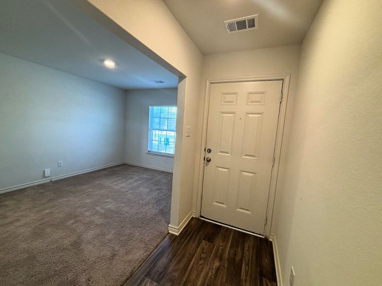 201 Sunnymeade Ln - Photo 6 of 19
