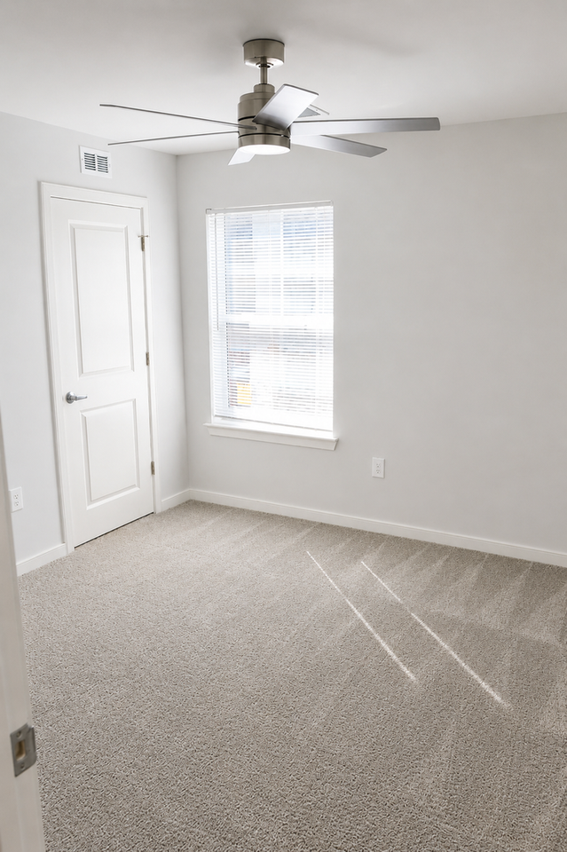 3303 Rozelles Ferry Rd - Photo 3 of 7