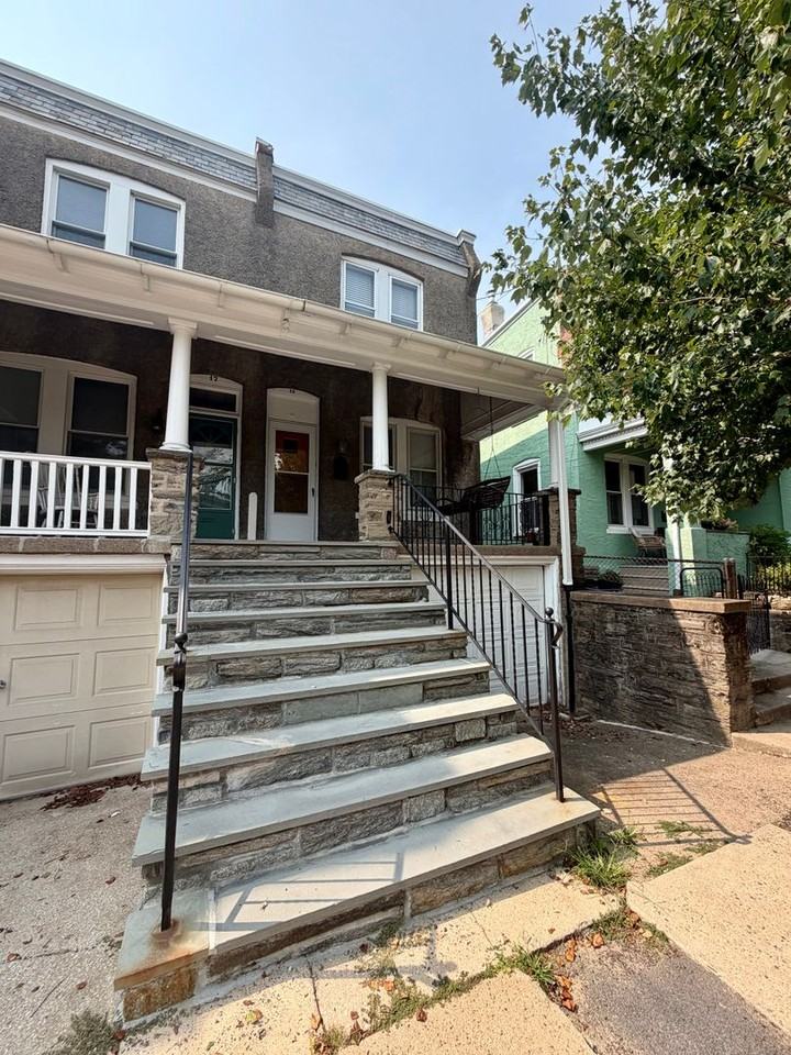 15 W Abington Ave - Photo 2 of 21