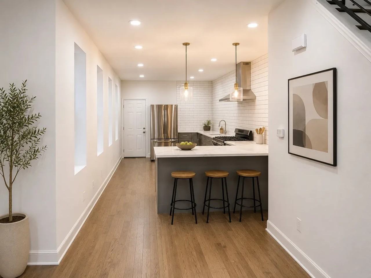 2419 N 33rd St - Photo 4 of 13