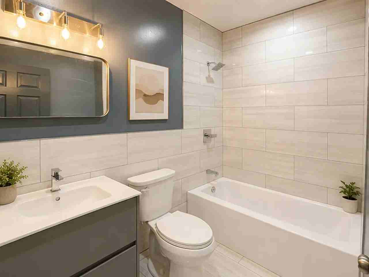 2419 N 33rd St - Photo 7 of 13