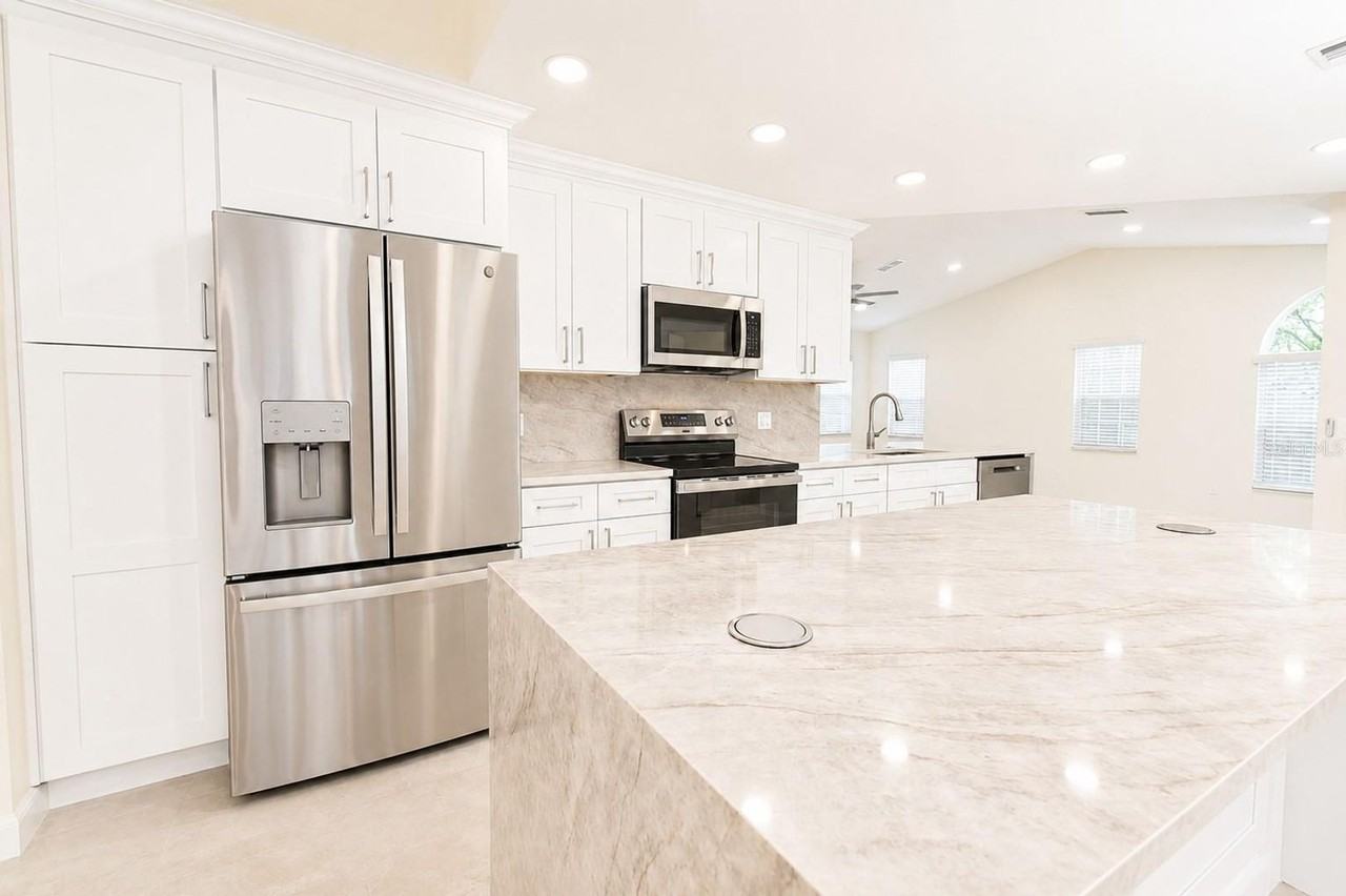 2229 Foggy Ridge Pkwy - Photo 6 of 26