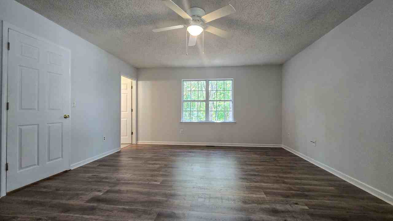 5607 Whispering Pines Dr - Photo 7 of 16