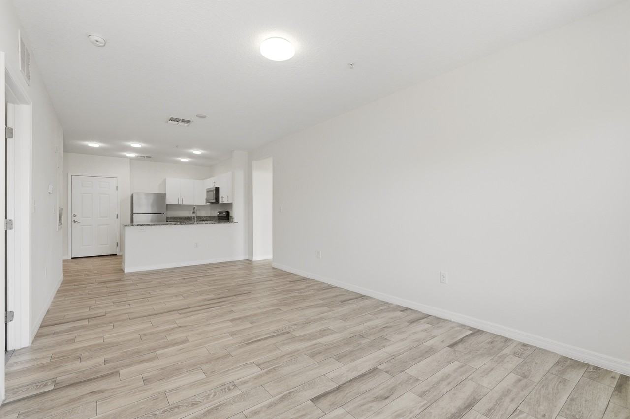 2121 Mccoy Rd #328 - Photo 3 of 7