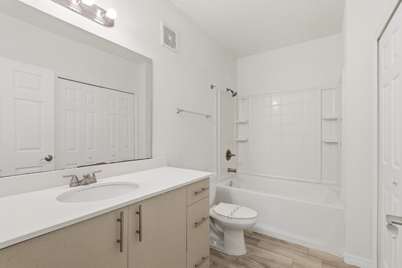 2121 Mccoy Rd #332 - Photo 6 of 11