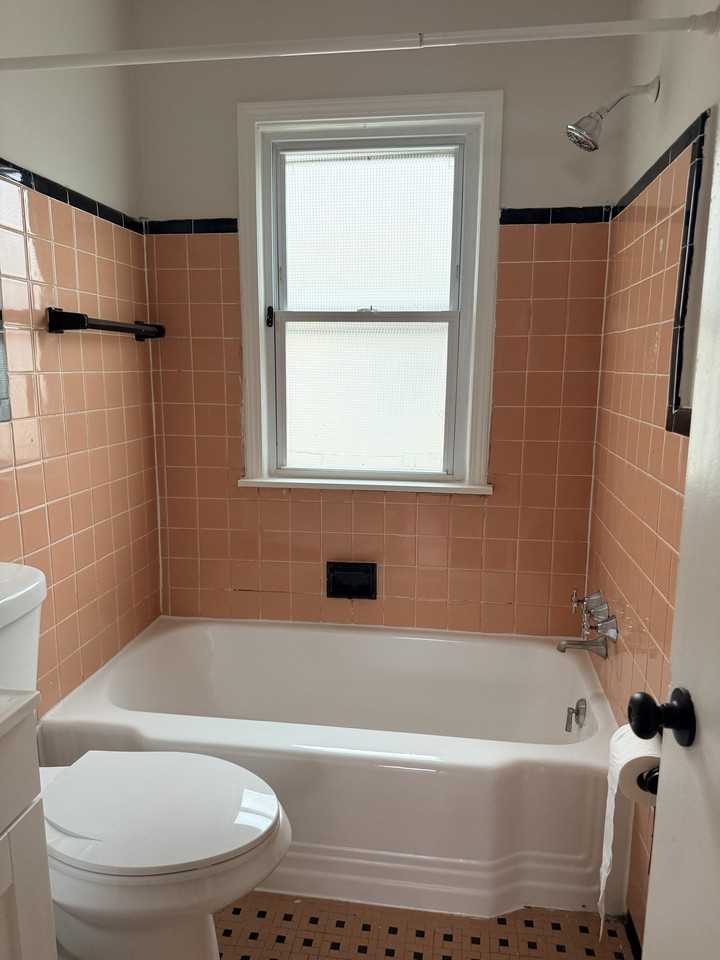 1465 New York Ave #1 - Photo 5 of 6