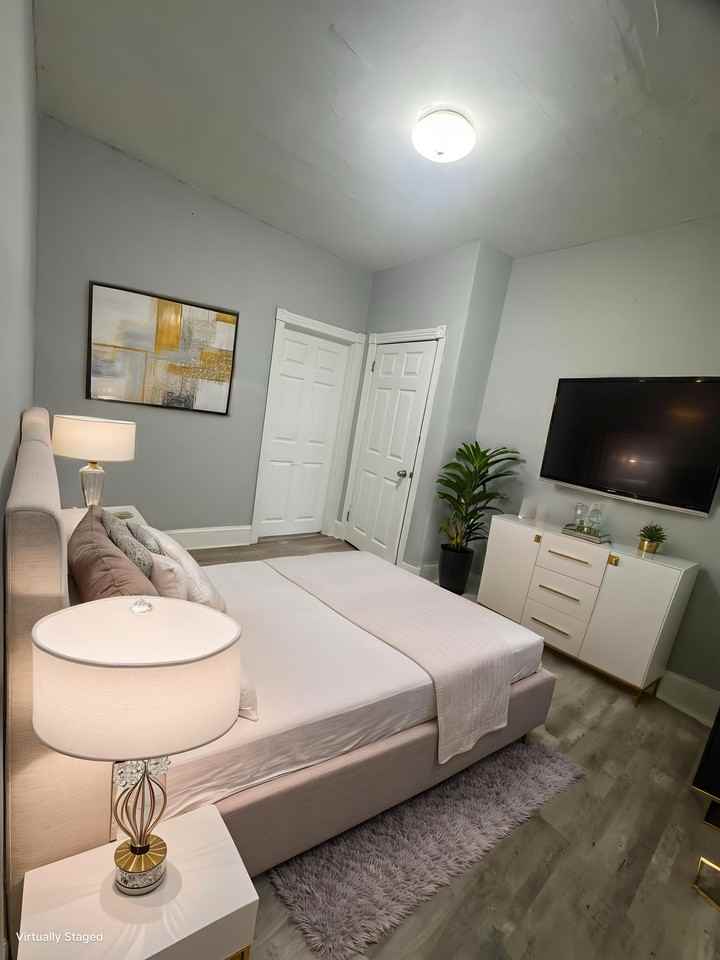 3836 N 9th St #1 - Photo 4 of 12