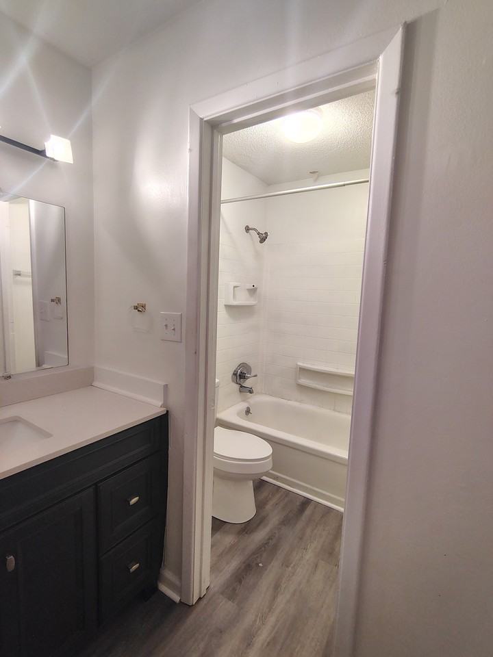 1100 Skyland Drive - 1Unit O4 #1 - Photo 7 of 8