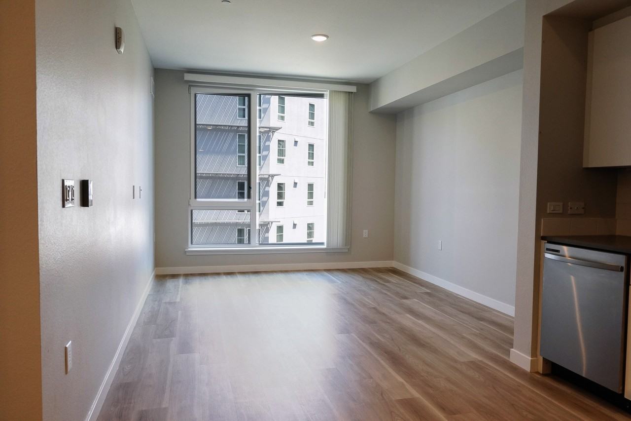 260 Brooklyn Basin WayUnit 424 #424 - Photo 6 of 47