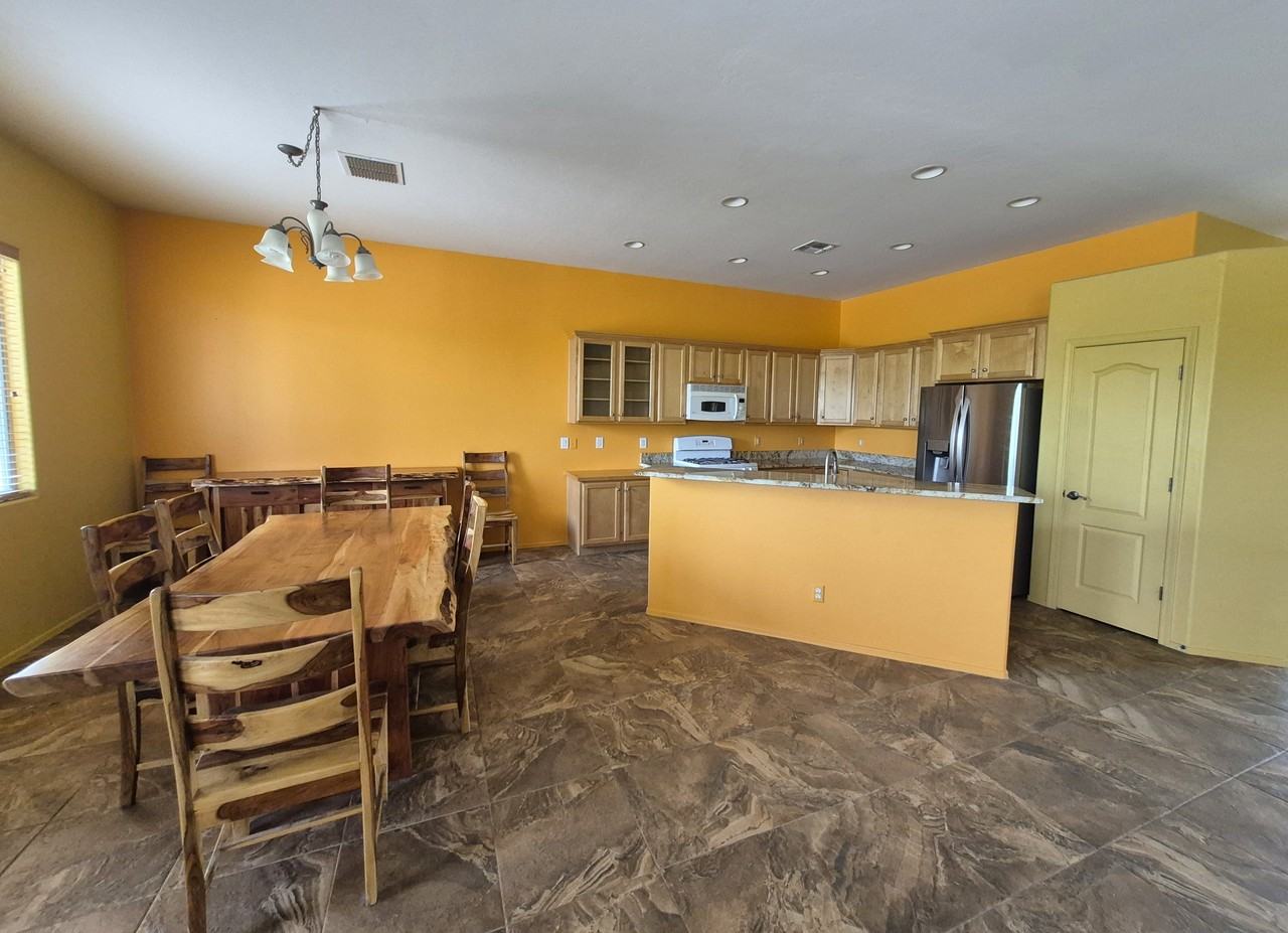 3506 S Desert Lantern Rd #1 - Photo 7 of 27