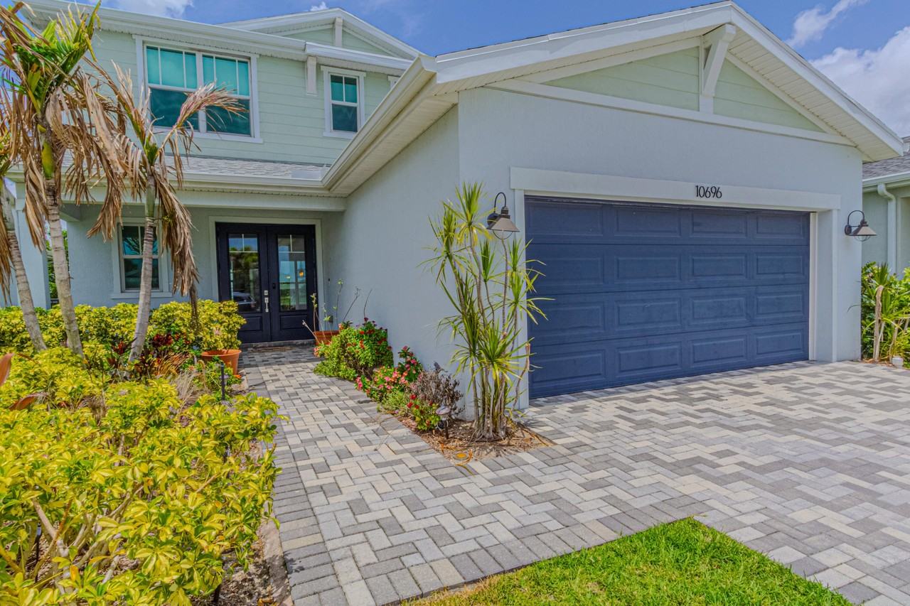 10696 Sw Estella Ln #1 - Photo 6 of 50