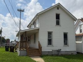 featured image of 218 Manning St #1