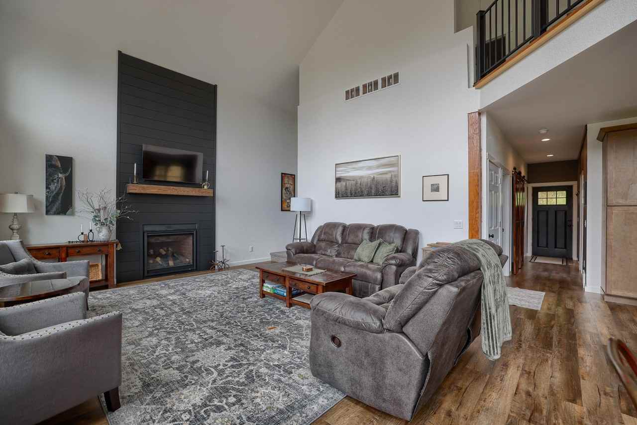 21 Spring St #1 - Photo 7 of 43