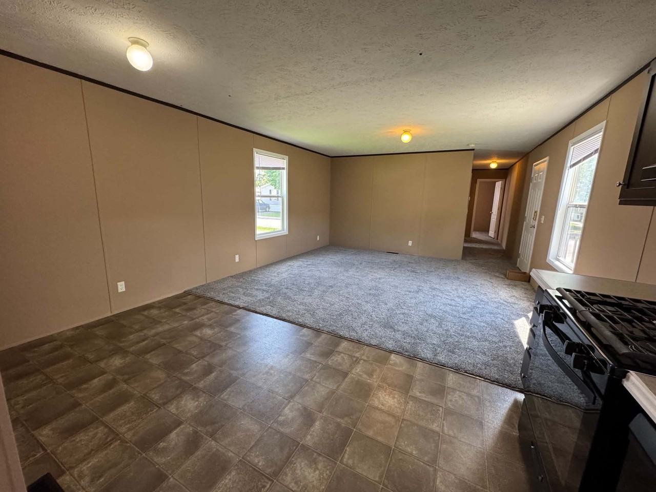 48581 Pineview Dr #4 - Photo 5 of 37
