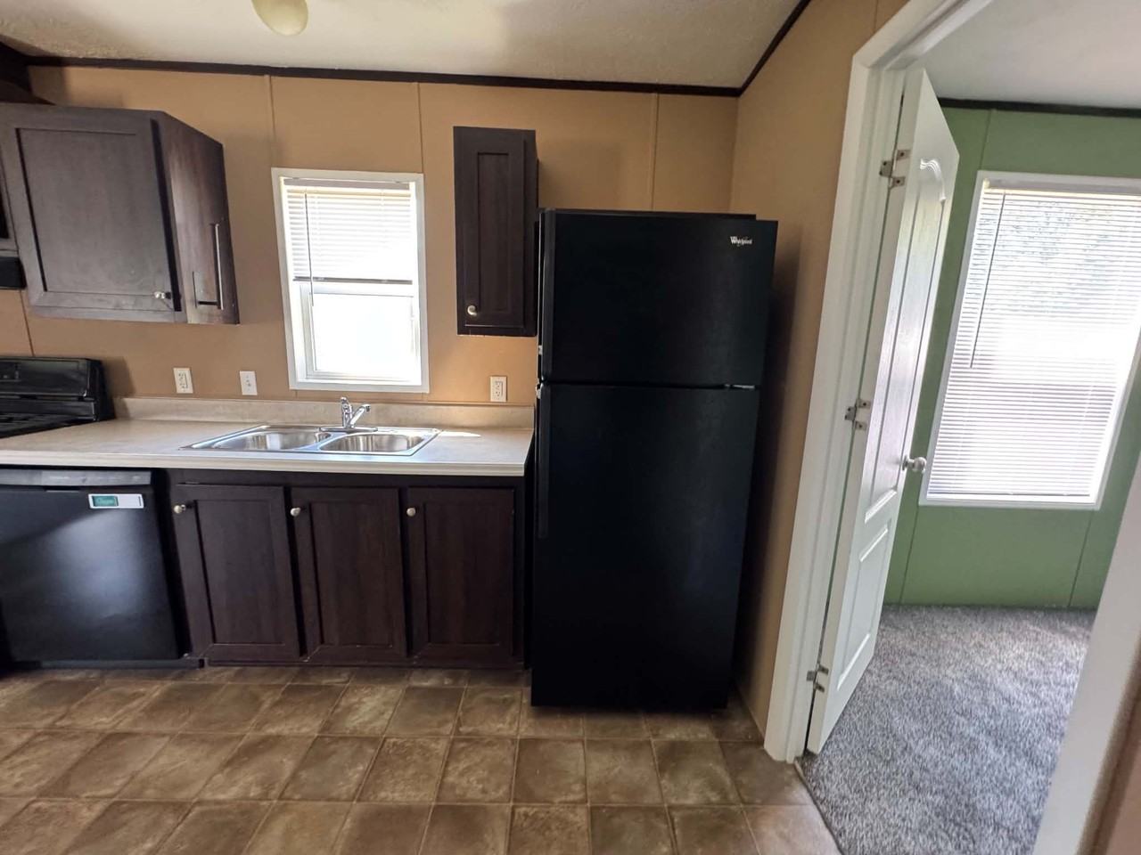 48581 Pineview Dr #4 - Photo 6 of 37