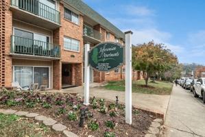 featured image of 2401 Arlington Blvd