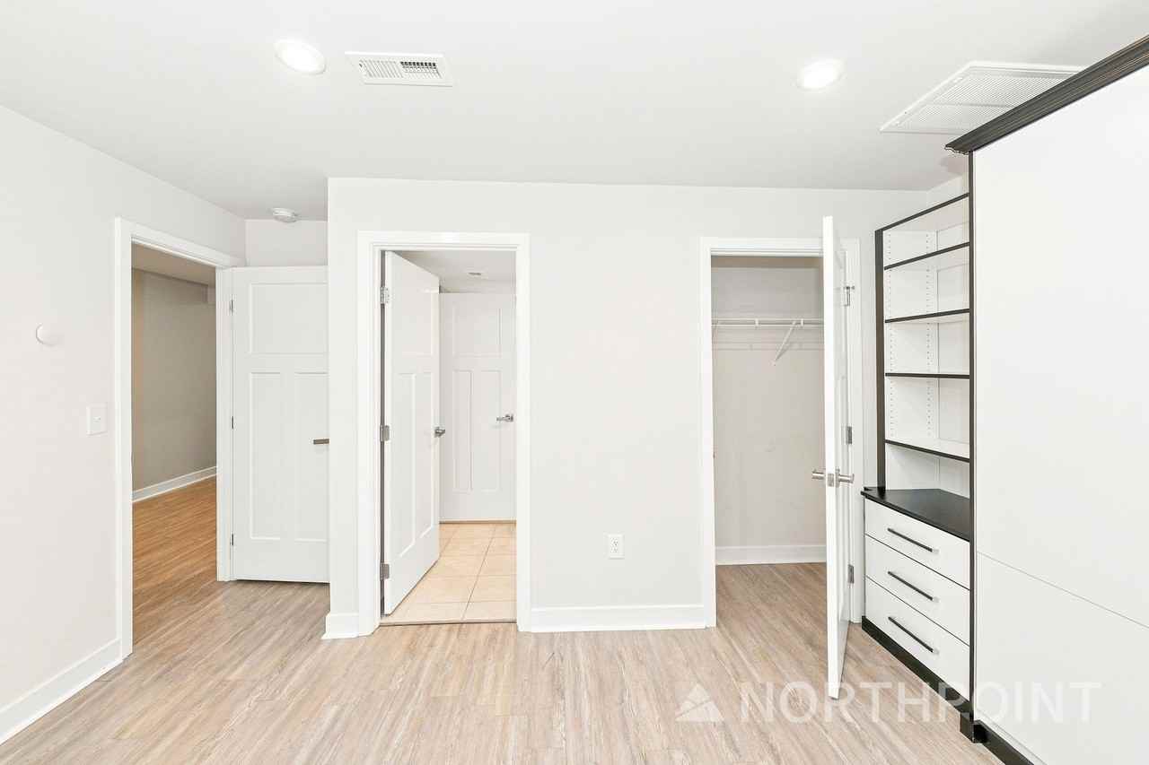 934 Channing Park Cir - Photo 7 of 26