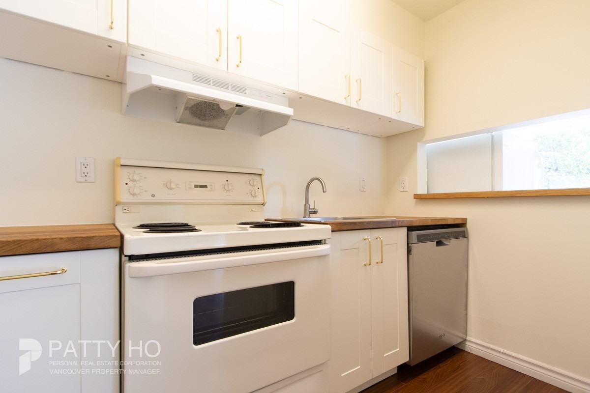 1363 Clyde Avenue #208 - Photo 4 of 15