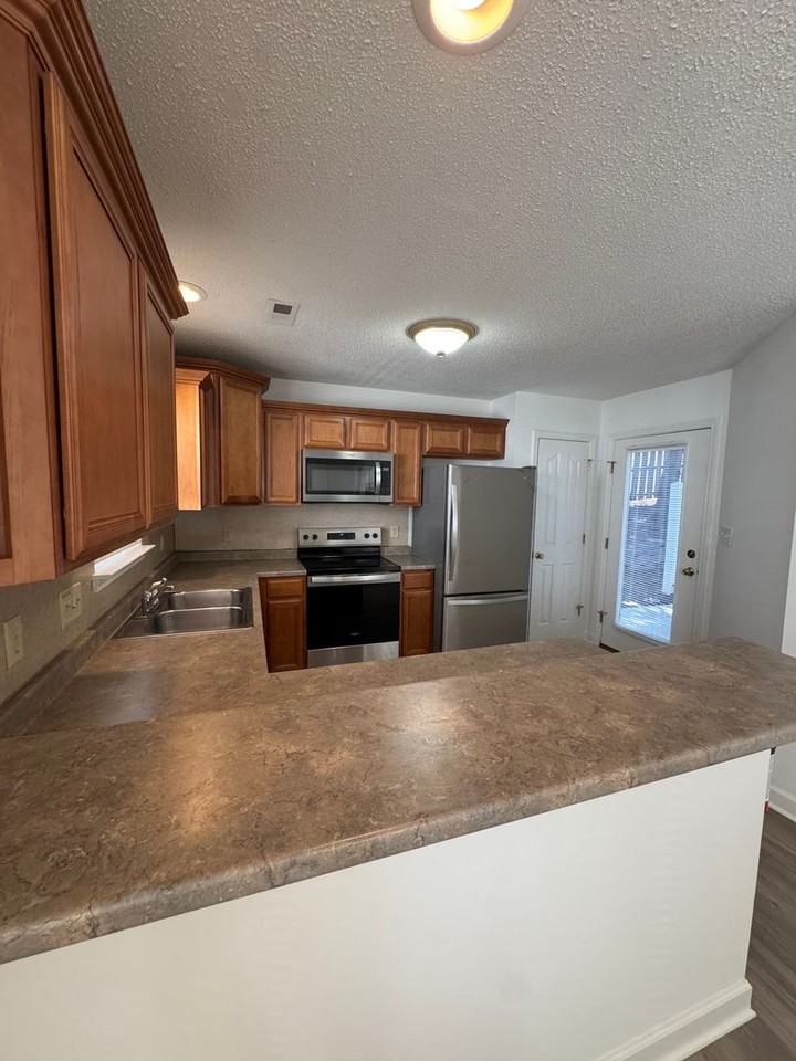 203 Clusters Cir - Photo 4 of 21