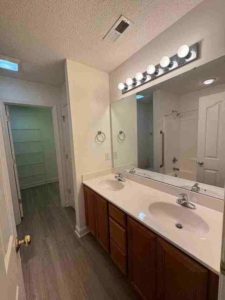 203 Clusters Cir - Photo 7 of 21
