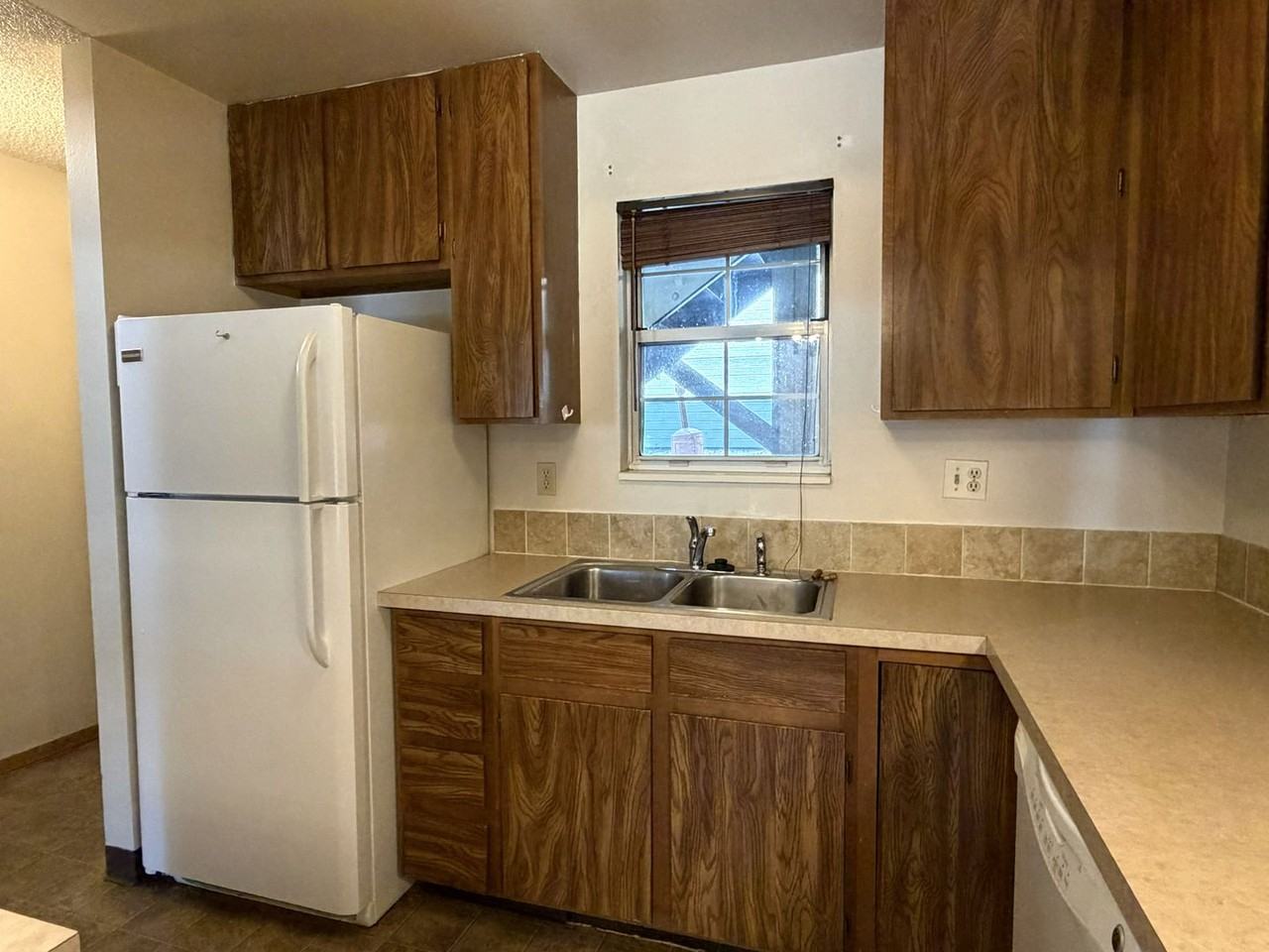 720 City Park Ave Apt A116 - Photo 5 of 15