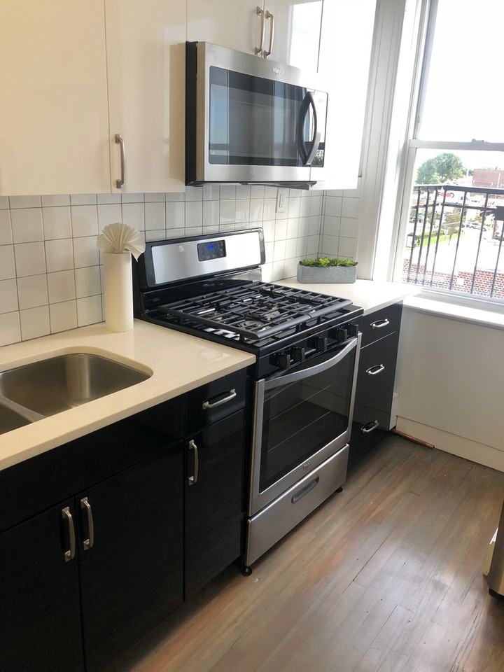 430 Anderson - Photo 3 of 7