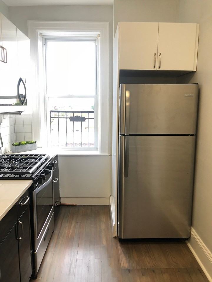 430 Anderson - Photo 5 of 7