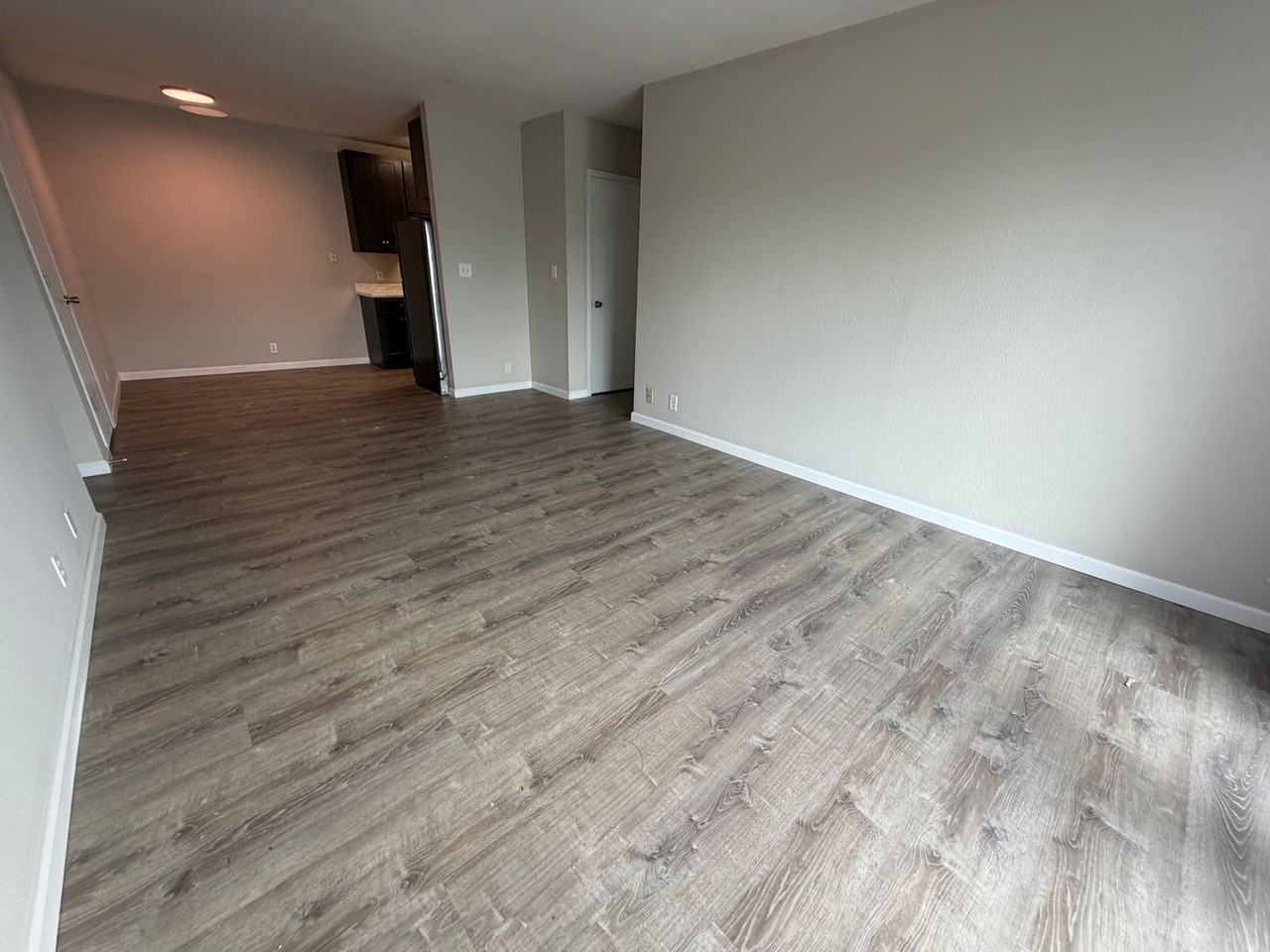 3408 Balboa Ln #34 - Photo 6 of 31