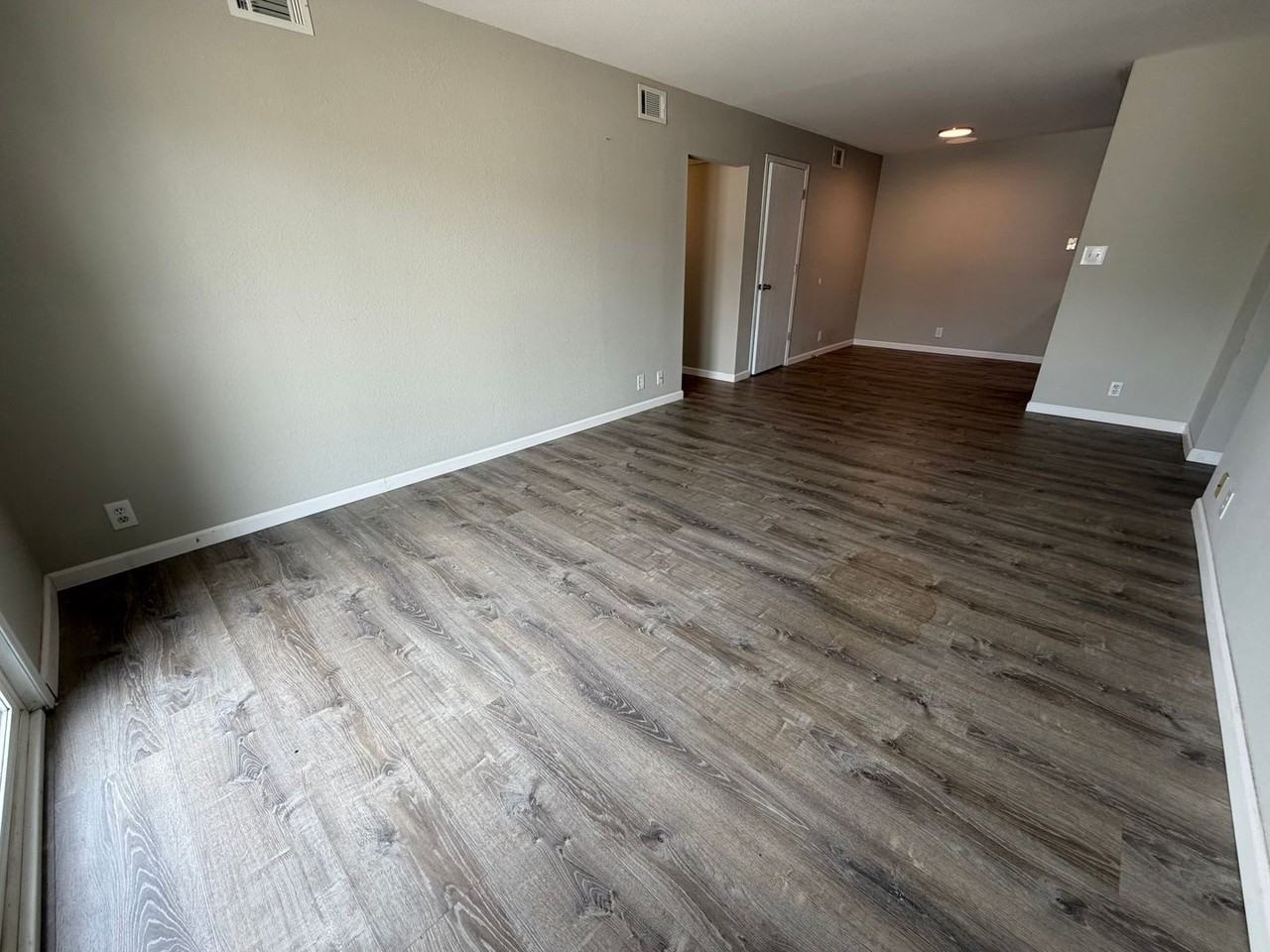3408 Balboa Ln #35 - Photo 6 of 33
