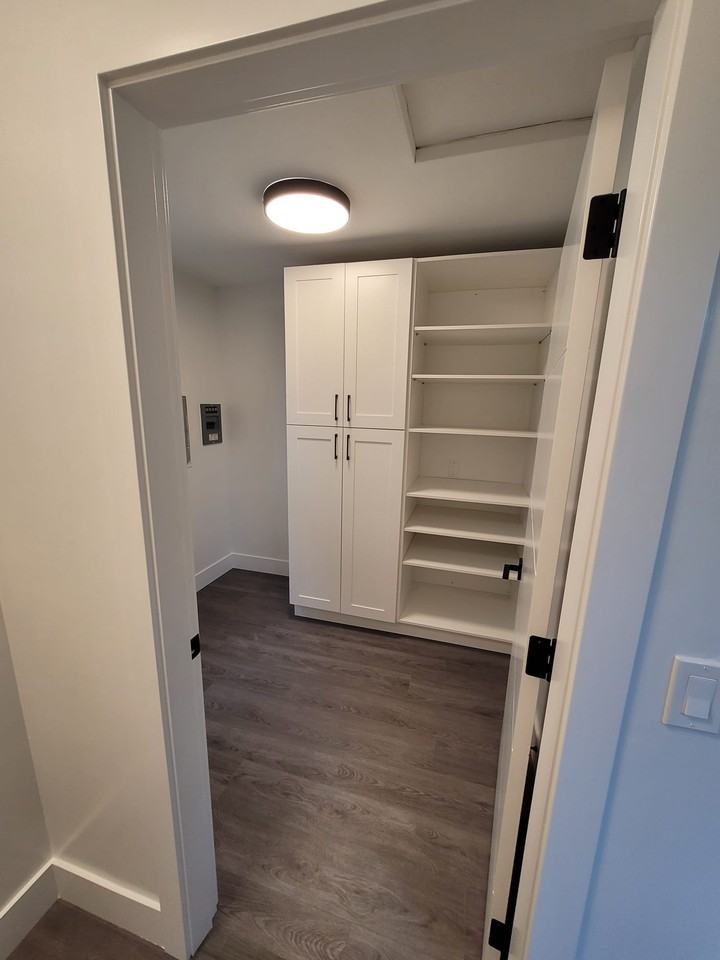 7180 Miller Road - Photo 6 of 18