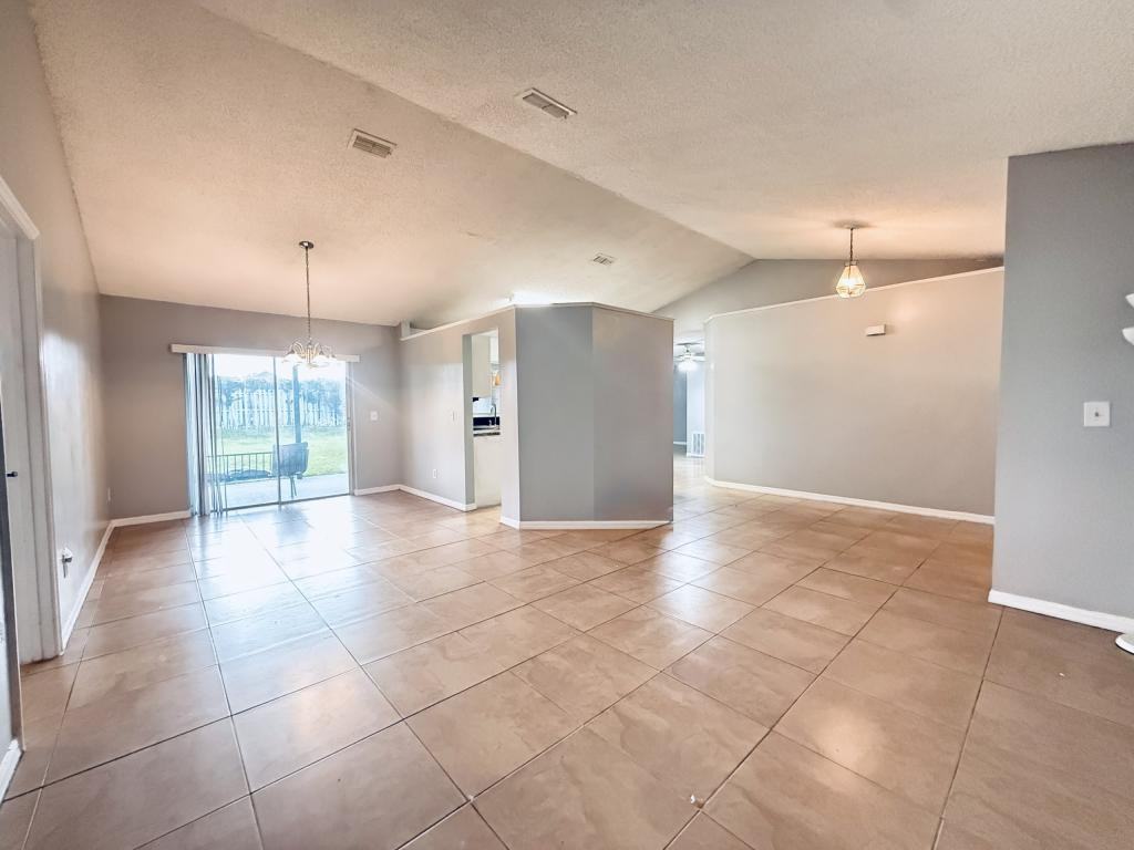 11836 Newchapel Ct - Photo 6 of 28