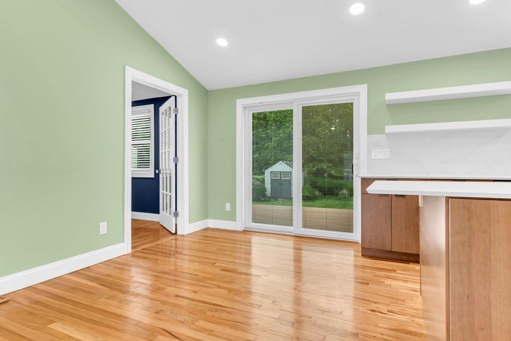 61 Cornell Dr - Photo 6 of 42