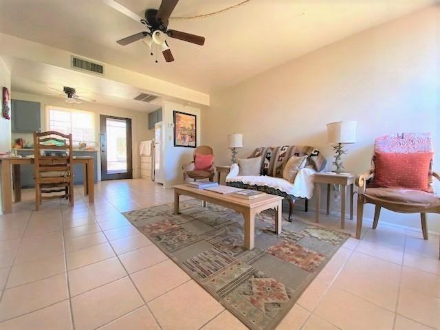 402 S Paseo Quinta Apt B - Photo 5 of 21