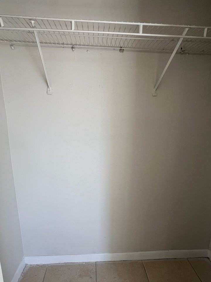 3846 Nw 115th Ave - Photo 7 of 23