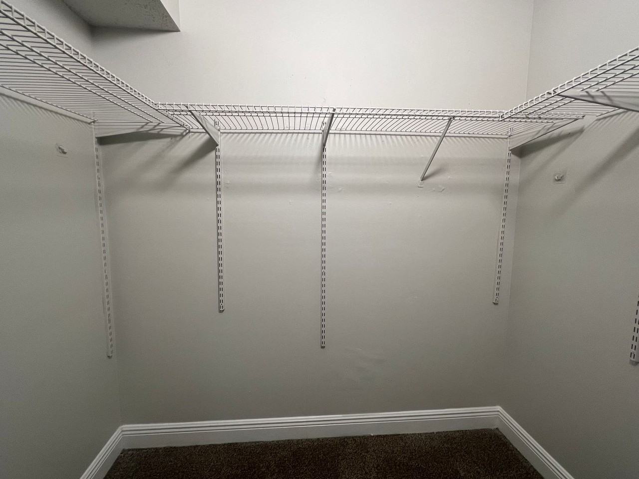 3840 Nw 115th Ave - Photo 6 of 11