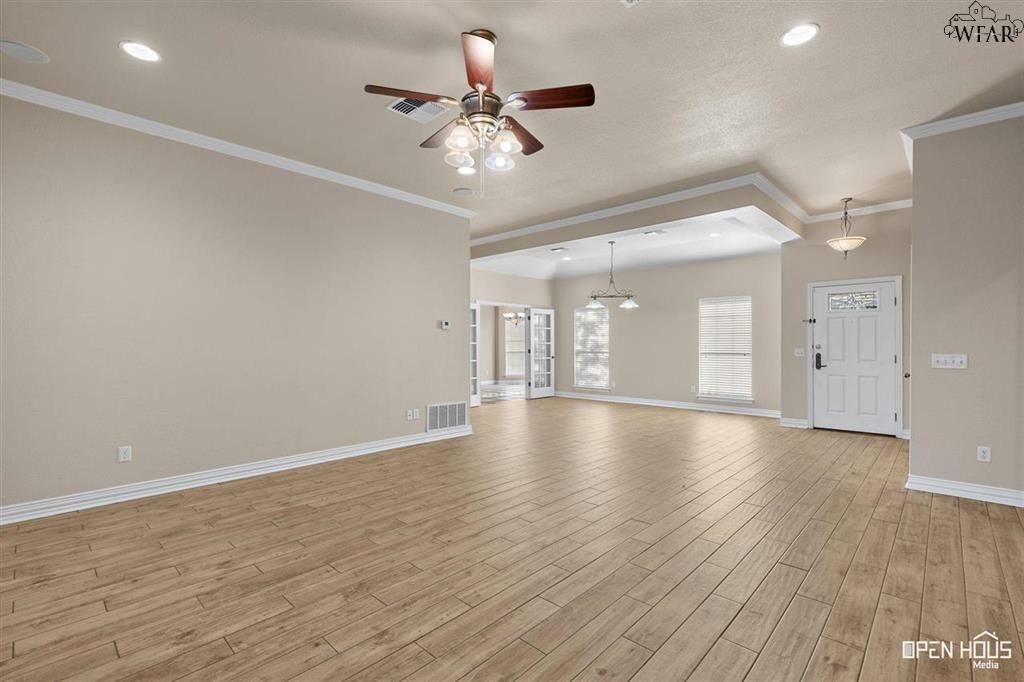 5405 Blazing Star Ln - Photo 5 of 29