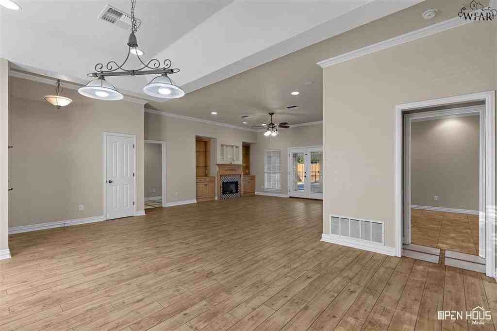 5405 Blazing Star Ln - Photo 7 of 29