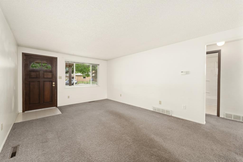 2606 Gilpin Ave - Photo 4 of 11