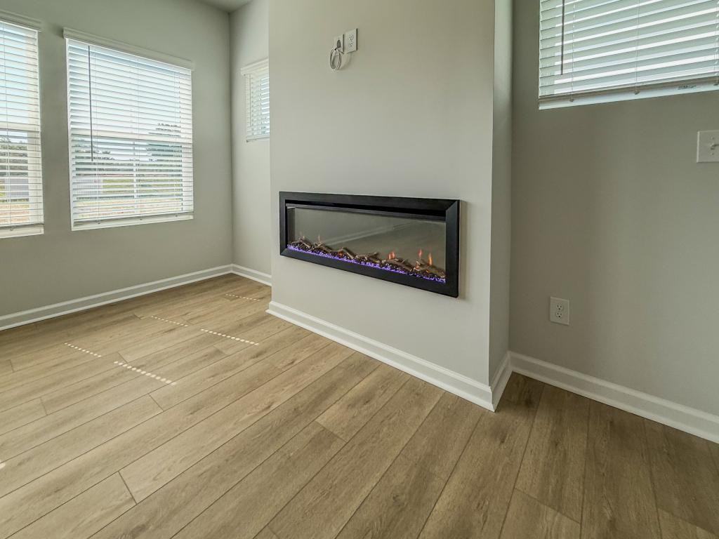 6524 Harlech St - Photo 7 of 22