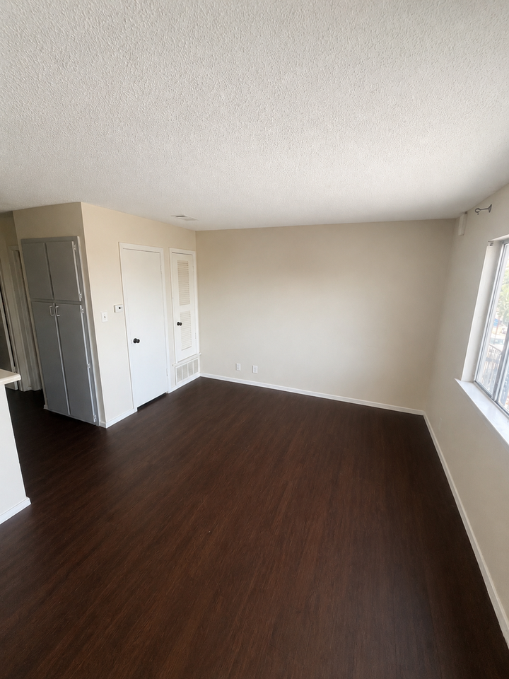 Viking Villas - Photo 4 of 11