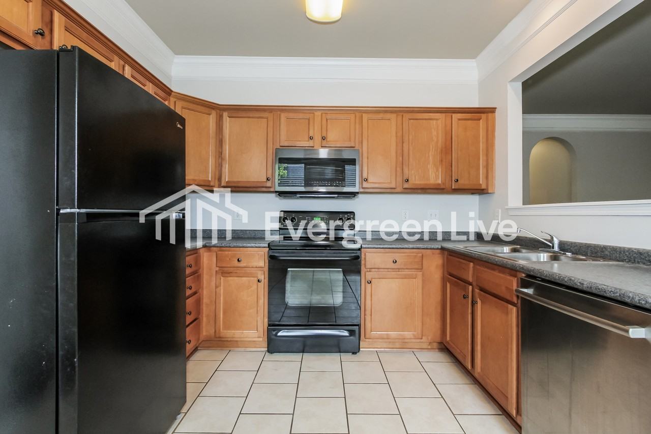 613 Barkley Cir - Photo 6 of 15