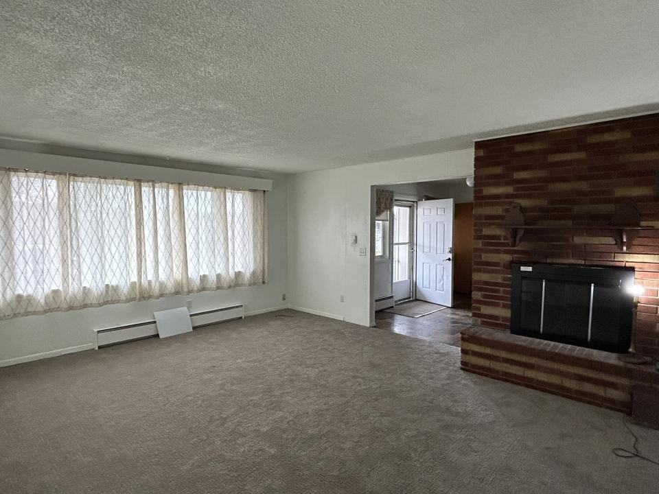 504 Sugar Ave - Photo 3 of 12